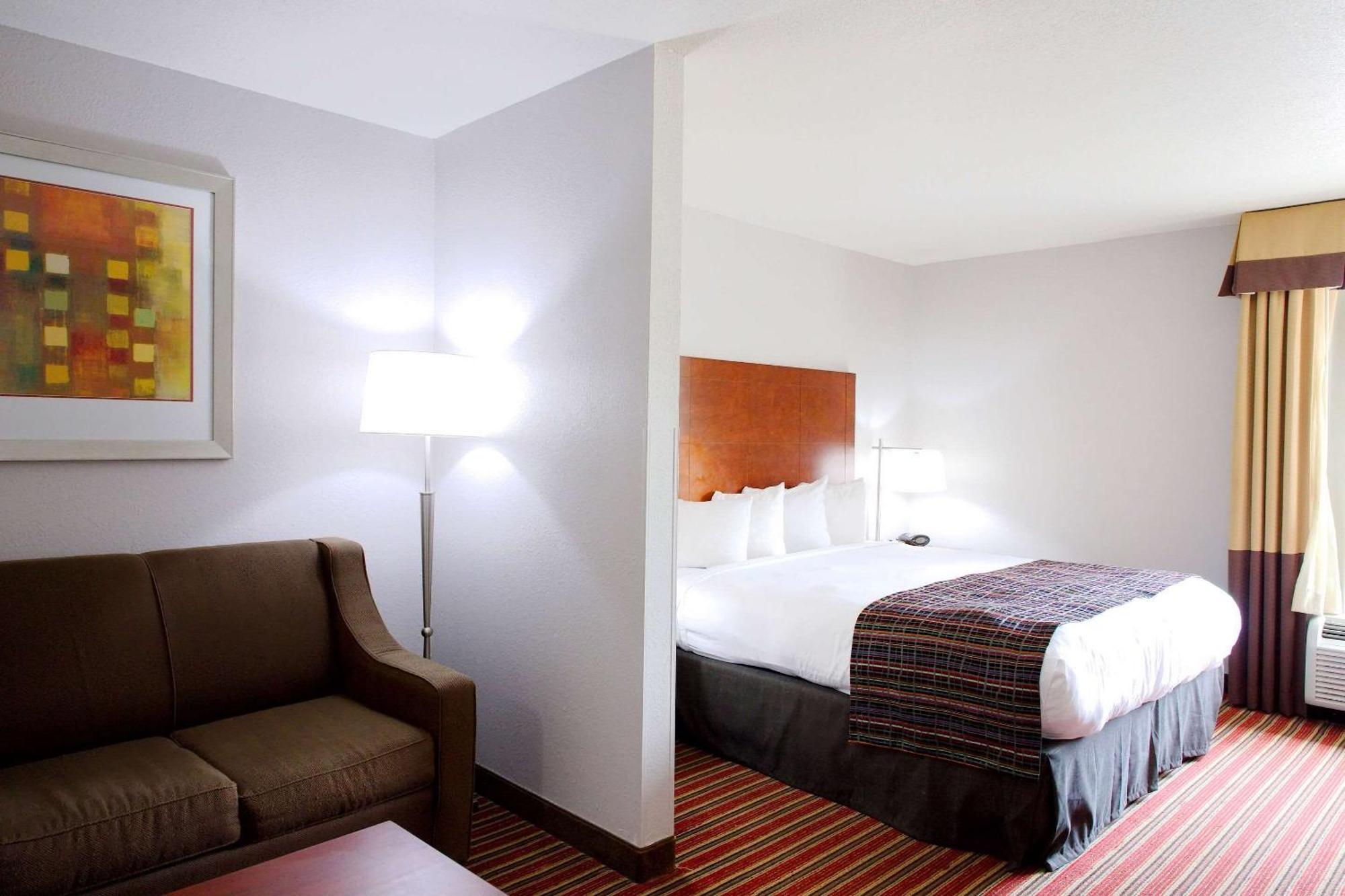 Alpharetta Inn Hotel 3*