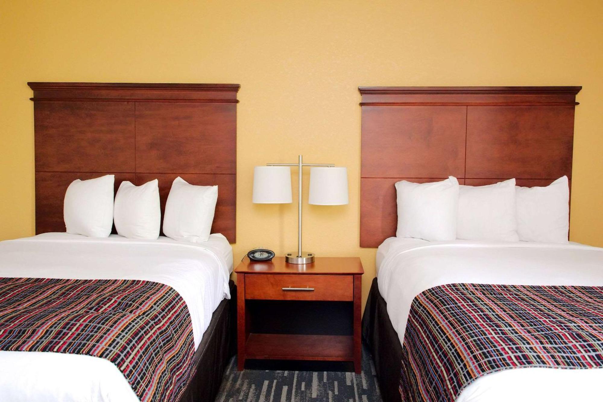 Alpharetta Inn 3*