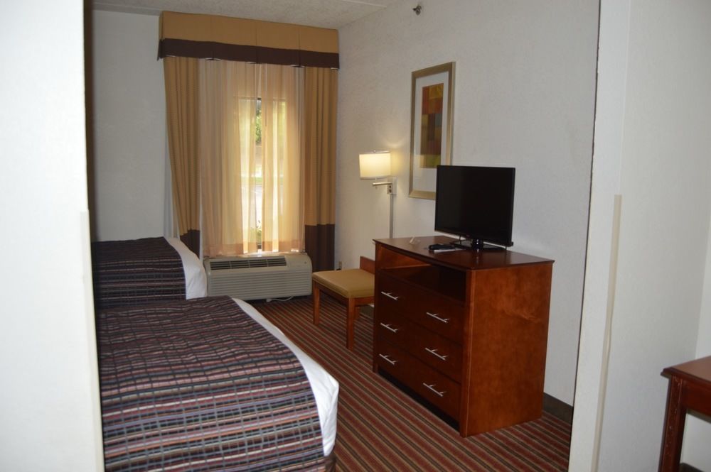 Hotel Alpharetta Inn