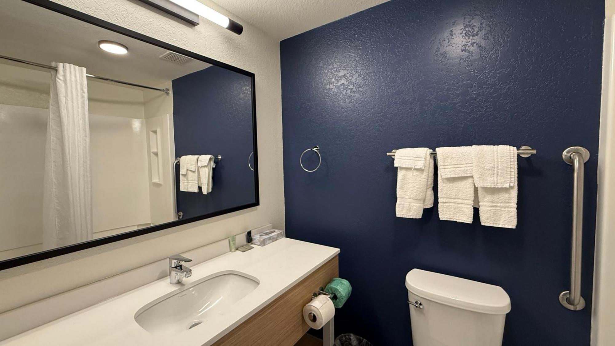 Spark By Hilton Roswell Hotel 3*